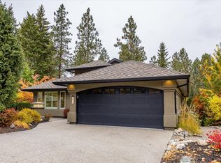 3929 Gallaghers Cir, Kelowna, BC V1W3Z9