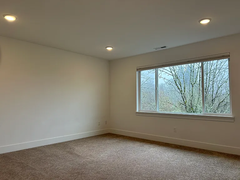 18222 SW Silvertip St #1 — Photo 27