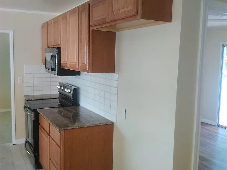 1739 W Sonoma Ave — Photo 7