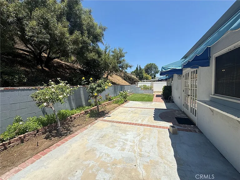5901 Casson Dr — Photo 18