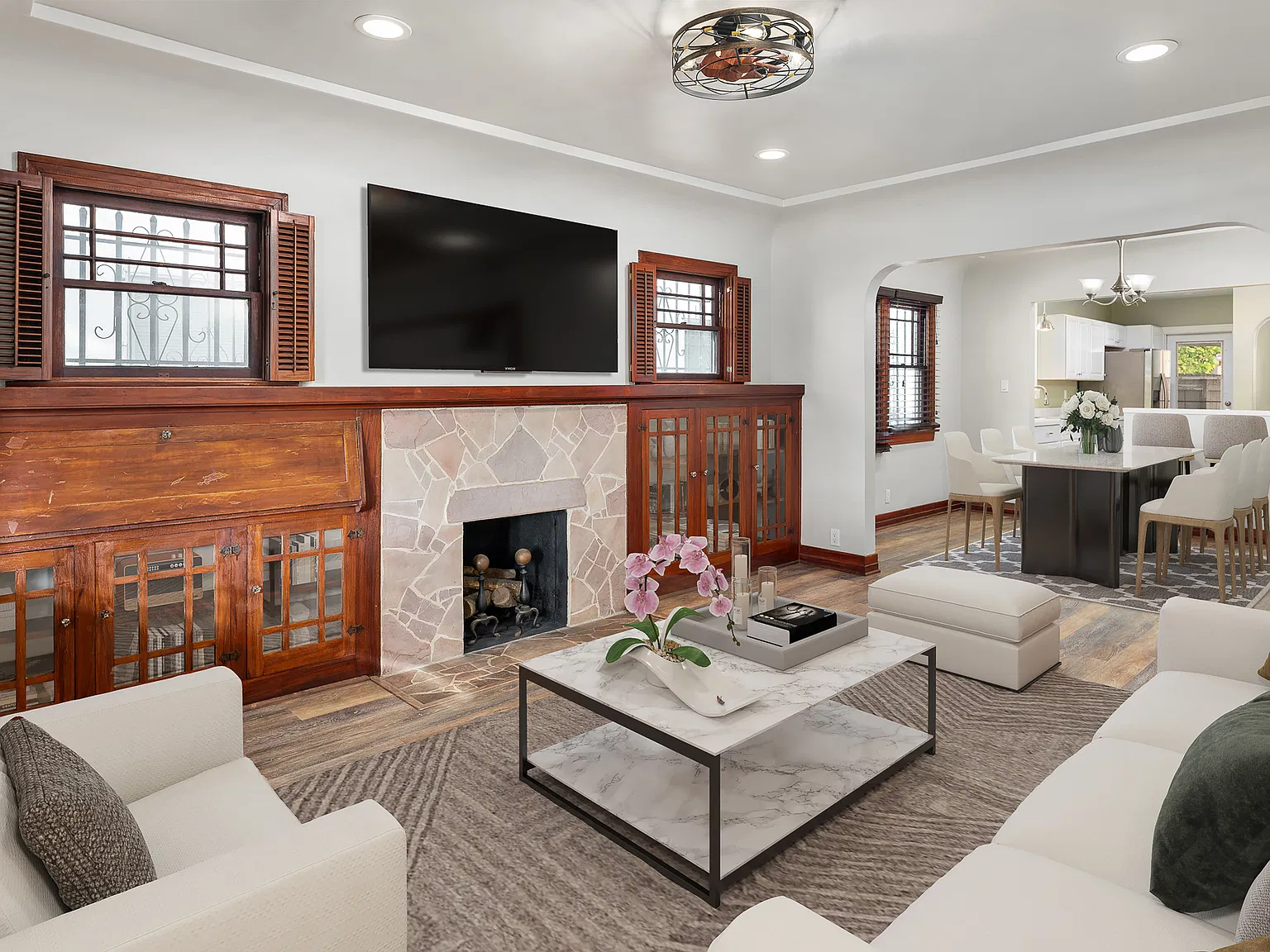 2 bed, 900 sqft, $3,000 — Photo 4