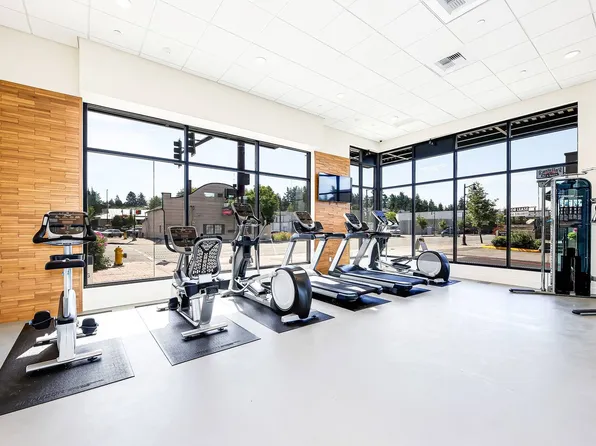 Green Leaf Shoreline