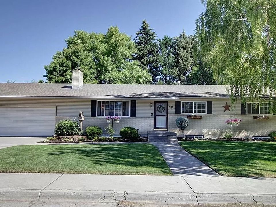 1st image of 558 Gemini Dr