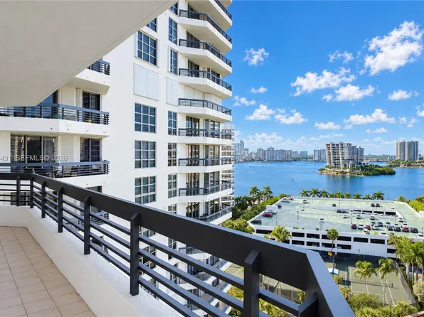 3500 Mystic Pointe Dr APT 1503, Aventura, FL 33180