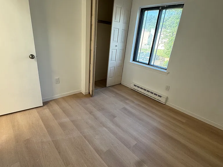 3 Braeburn Ln — Photo 11