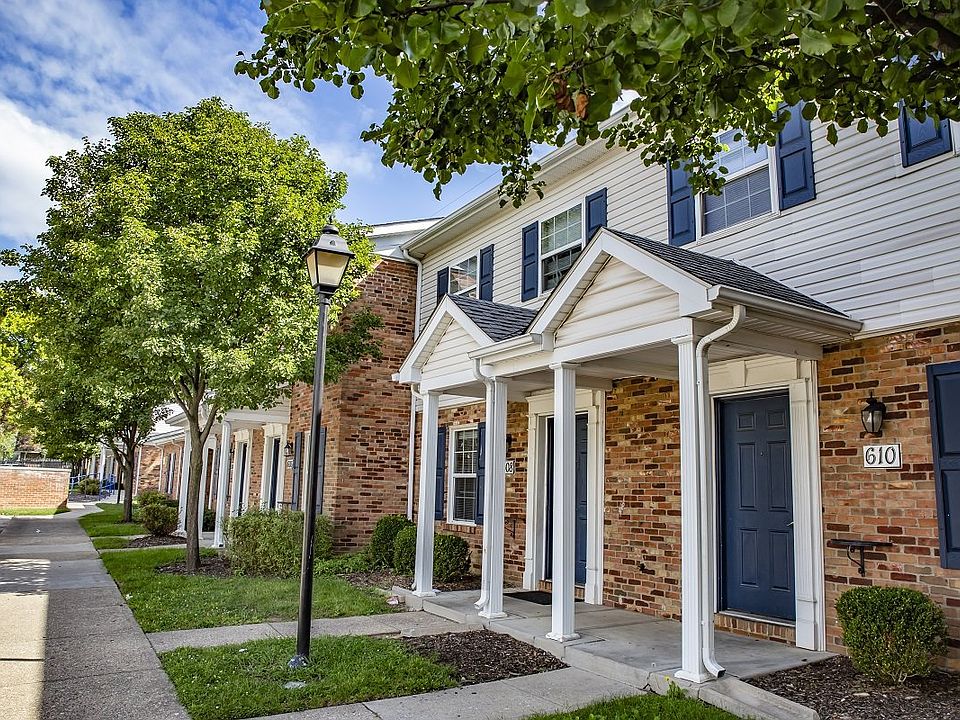 1st image of 618 Canterbury Way #618