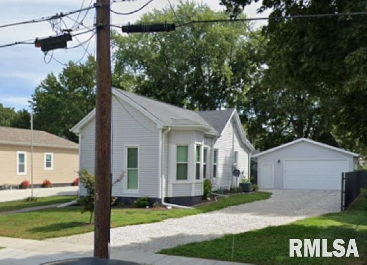 2nd image of 518 S Prairie St