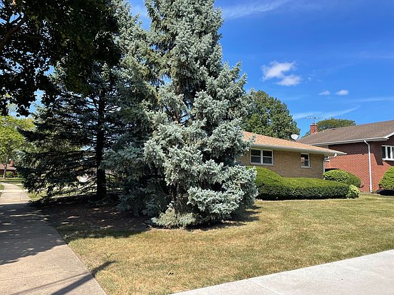 3rd image of 541 Beau Dr