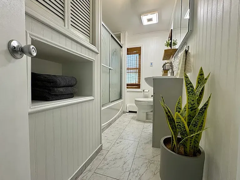 8 McKay Ln — Photo 5