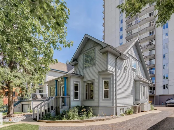 11223 99th Ave NW, Edmonton, AB T5K 0G9