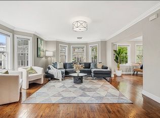 476 E 3rd St #2, South Boston, MA 02127