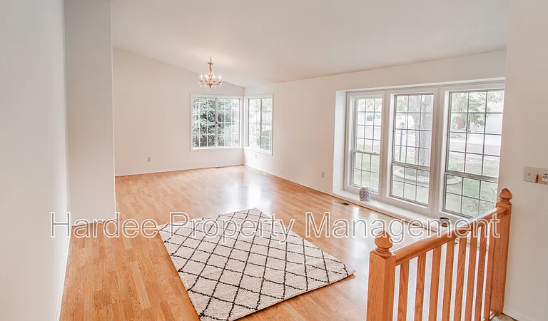 9952 W Pattie Dr — Photo 8