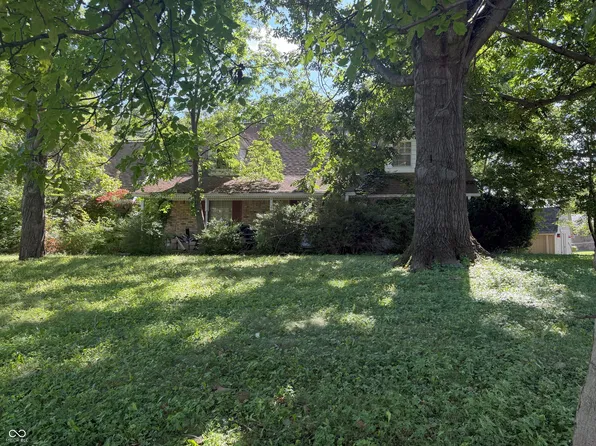 8419 Hi Vu Dr, Indianapolis, IN 46227