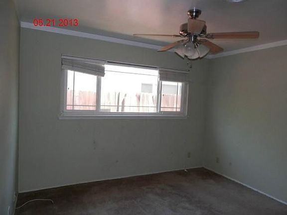 4th image of 1445 Gray Ave
