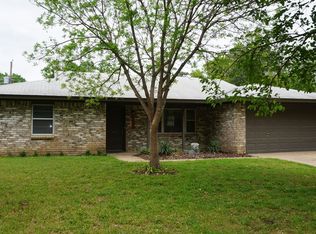 1404 Harrison Ln, Hurst, TX 76053