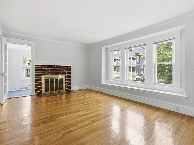 45 Adams St #45 — Photo 3
