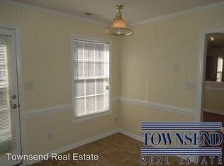 428 Chester Lake Pl, Fayetteville, NC 28301