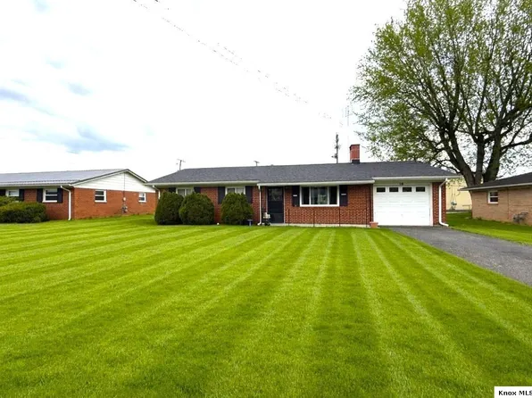 16 Plaza Dr, Mount Vernon, OH 43050