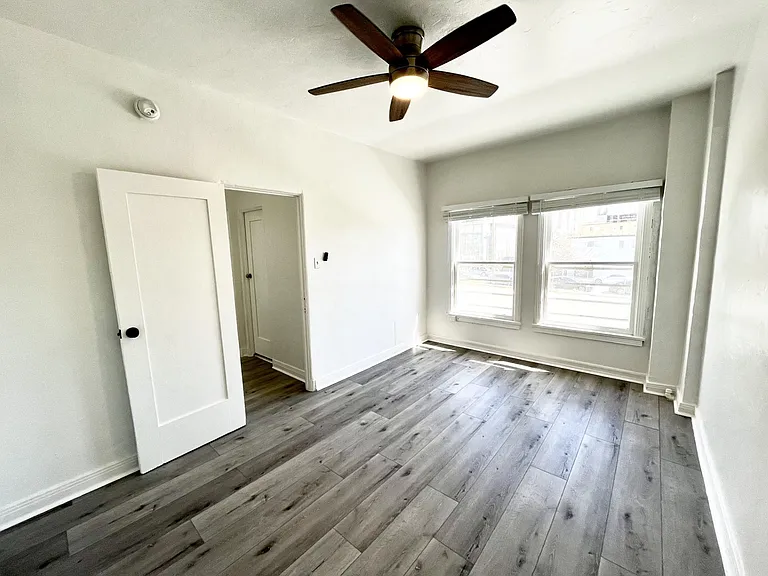 5613 Carlton Way #210 — Photo 5