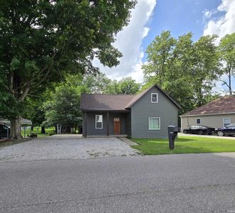 7319 Main St, Wadesville, IN, 47638