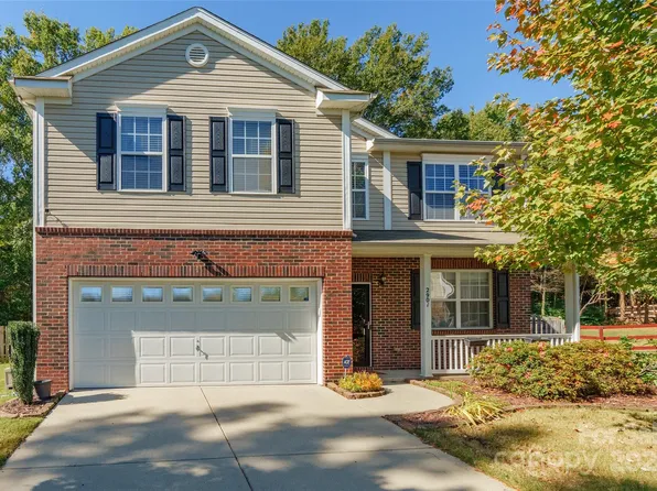 2901 Liddington Rd, Matthews, NC 28105