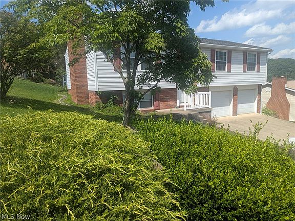 4th image of 3 Franklin Dr