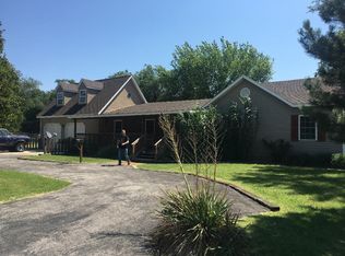 105 N Stanley St, Iola, KS 66749