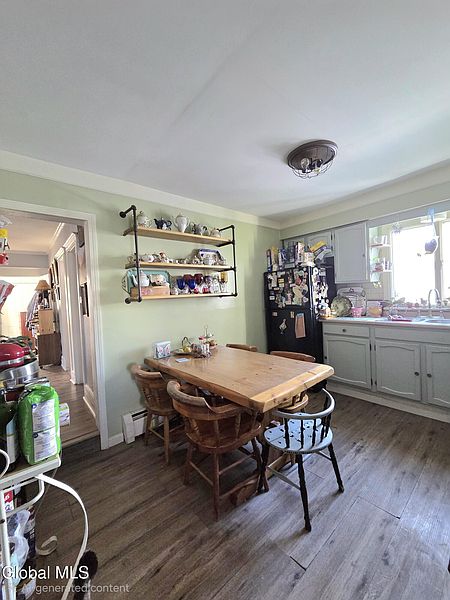 5th image of 26 Winthrop Street