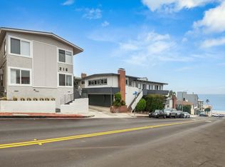 216 Rosecrans Ave #A, Manhattan Beach, CA 90266