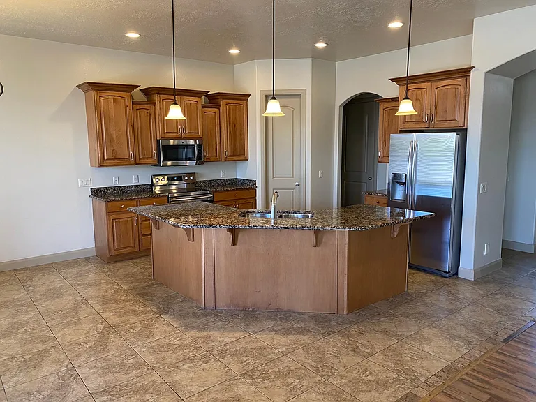2090 S Belford Pl — Photo 7