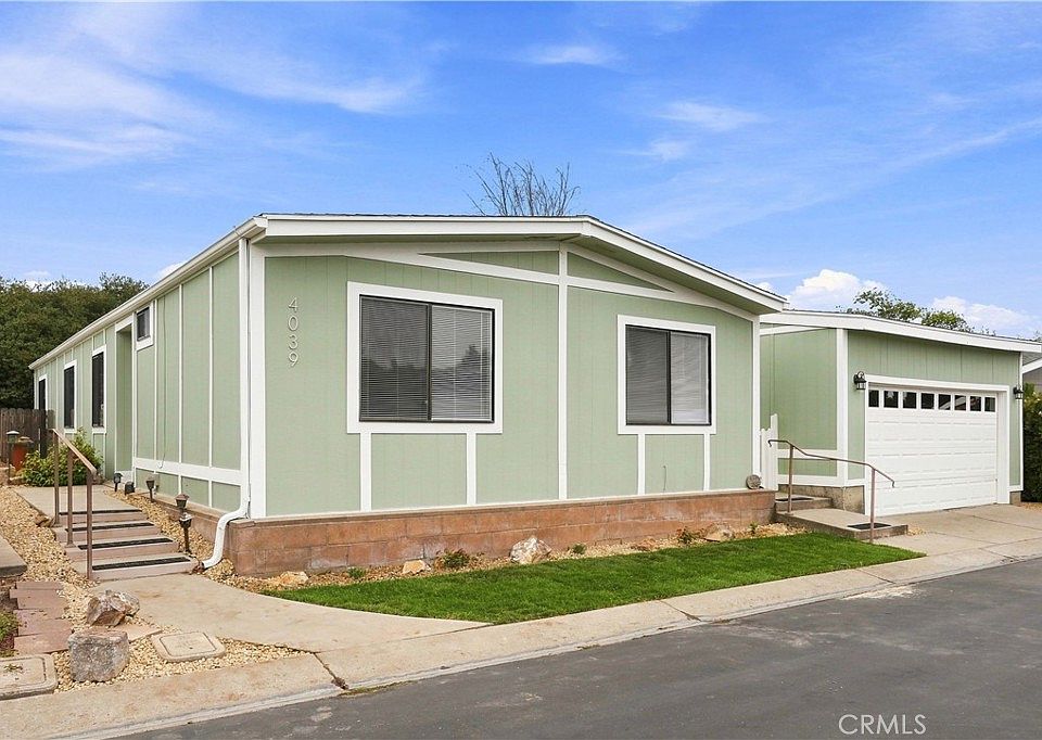 1st image of 4039 Cherry Ave