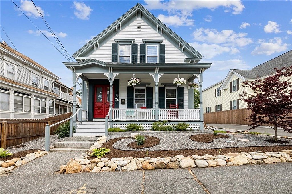 28 Dover St, Lowell, MA 01851 Zillow