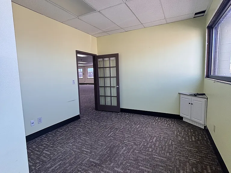 2700 Simpson Ave #103 — Photo 5