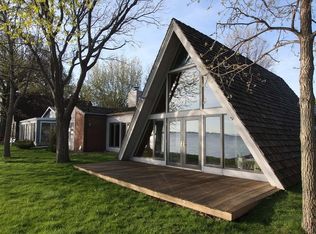 13130 N Templar Dr, Spirit Lake, IA 51360