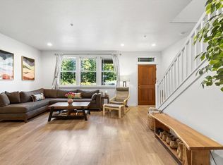 2238 Abbott Ave, Ashland, OR 97520