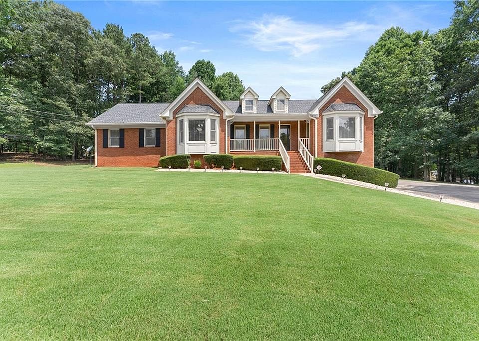 1st image of 4120 Nicholas Dr