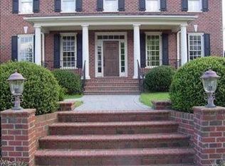 501 Ballad Creek Ct, Cary, NC 27519