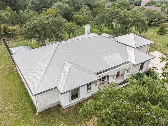 3rd image of 238 Marigold Ct