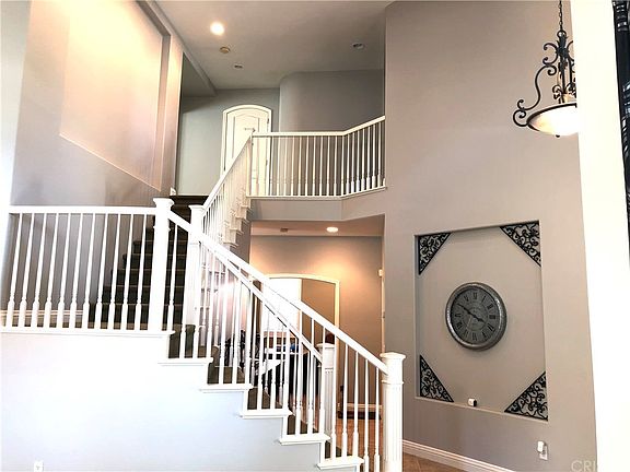 5th image of 28771 Bruin Pl