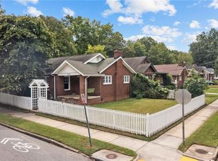 2321 Walker Ave, Greensboro, NC 27403