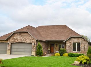 3238 S Juniper Ave, Springfield, MO 65804