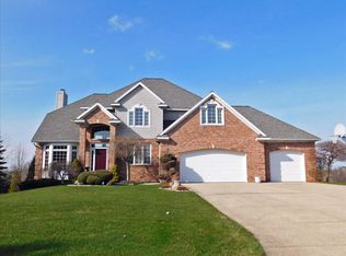 6206 Summerhill Ct, Hudsonville, MI 49426