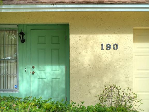 2nd image of 190 21st Ave