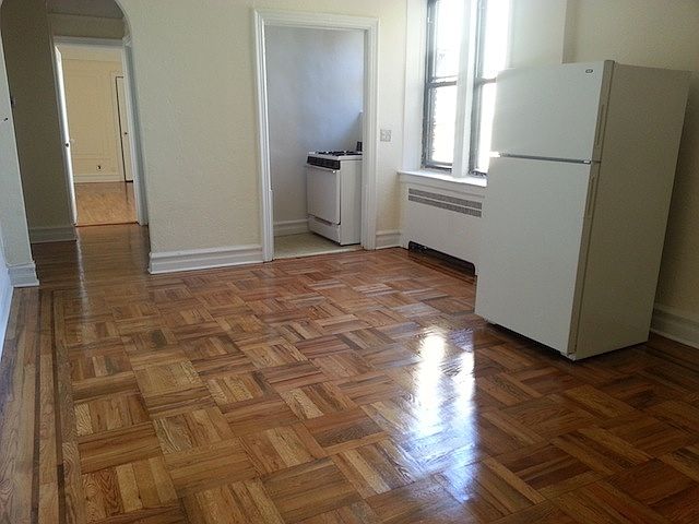 1st image of 8760 113th St APT 6F