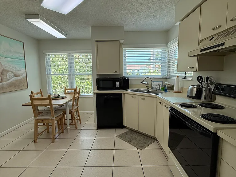 6191 Bahia Del Mar Blvd #1 — Photo 5