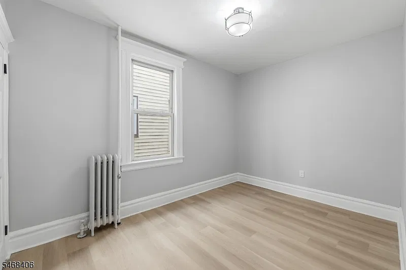 301 Ellis Ave — Photo 4