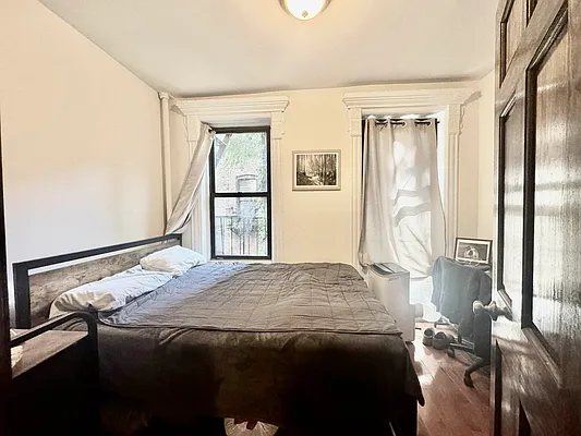 Rented by Avenues Real Estate | media 3