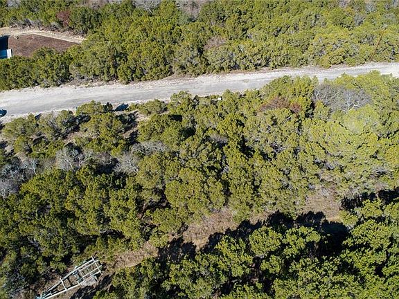 4th image of 7018 Live Oak Dr