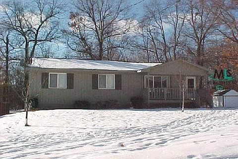 1st image of 225 Schorn Dr