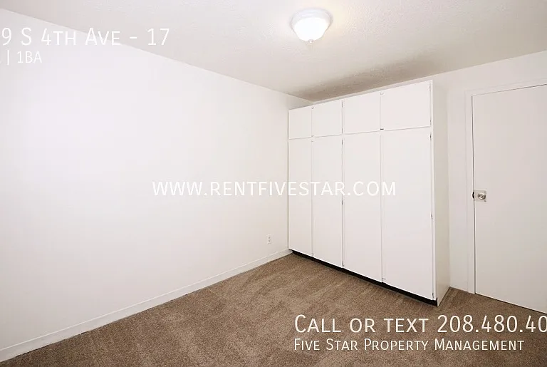 809 S 4th Ave #17 — Photo 5